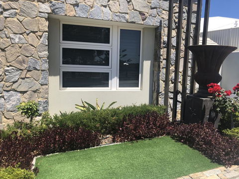 Lavender Manor BnB - Accommodation Tasmania 1