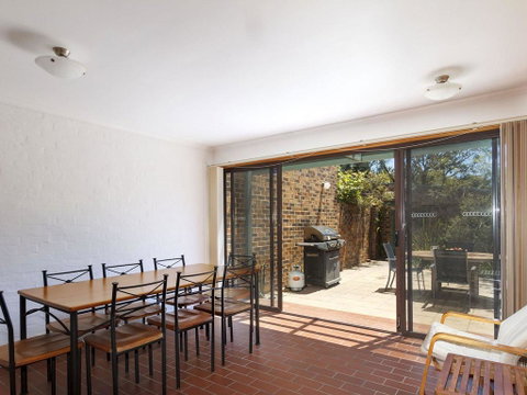 LingaLonga - Accommodation Tasmania 0