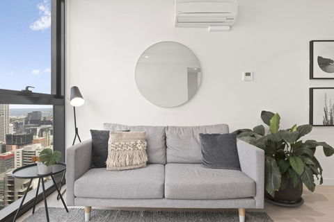 Luxuria Apartments - EQ Tower - Accommodation Tasmania 2