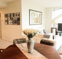 Luxuries CBD Apartment with Views - Accommodation Tasmania