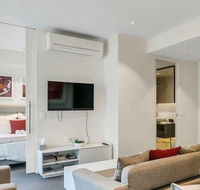 Luxury 2 bdrm in Watson at Walkerville with Balcony FREE carpark near Adelaide CBD - Accommodation Tasmania