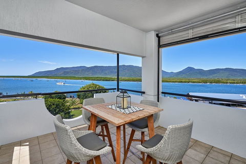 Luxury Cairns Penthouse Apt With Ocean Views (903) - Accommodation Tasmania 0