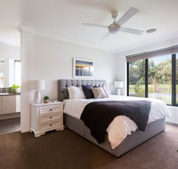 Luxury Escape in Ocean Grove - Accommodation Tasmania