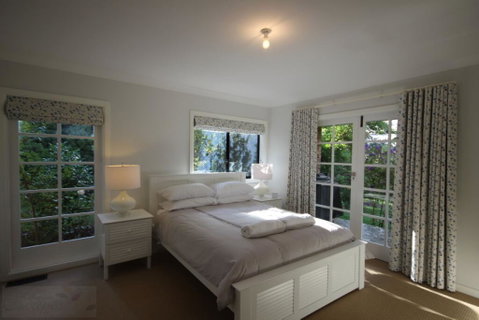 Lynwood - Accommodation Tasmania 2