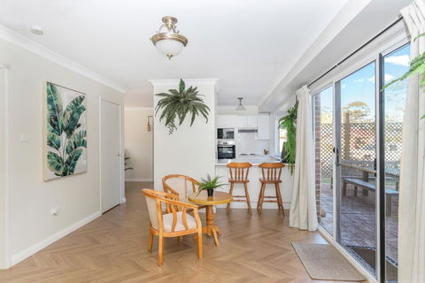 Macleay Street 23, Narrawallee - Accommodation Tasmania 1
