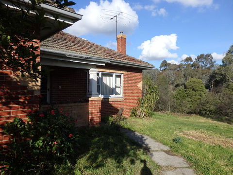 Mandall Avenue - Accommodation Tasmania 0