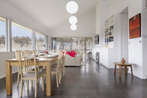 Manna Tree Farm -modern Home With Majestic Views In Stunning Countryside - Accommodation Tasmania 2