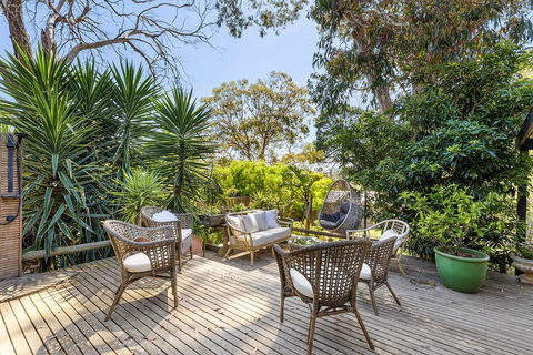 MARTHA COTTAGE - MT MARTHA - Accommodation Tasmania 1