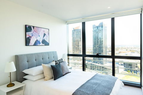 Melbourne Private Apartments - Collins Street Waterfront, Docklands - Accommodation Tasmania 3