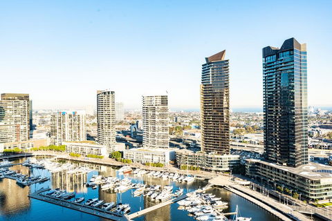 Melbourne Private Apartments - Collins Street Waterfront, Docklands - Accommodation Tasmania 2