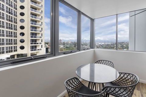 Meriton Suites Bondi Junction - Accommodation Tasmania 3