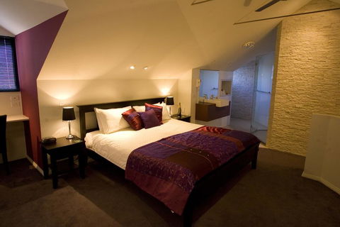 Merlot Verdelho Townhouses - Accommodation Tasmania 0