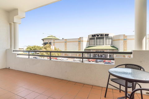 Mid City Luxury Suites - Accommodation Tasmania 1