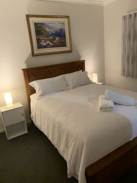 Mijen's Manor - Accommodation Tasmania 0