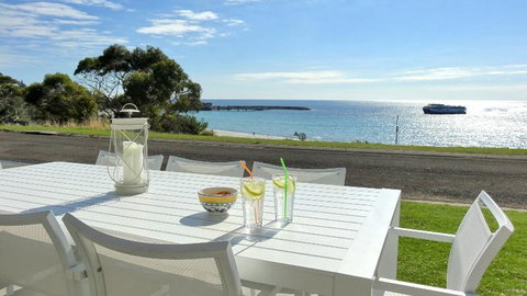 Millpond. - Accommodation Tasmania 0