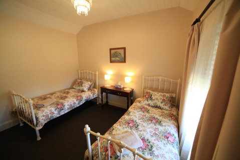 Miss Mabel Cottage - Accommodation Tasmania 3