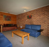Misty Gables 2/24 Townsend Street - Accommodation Tasmania