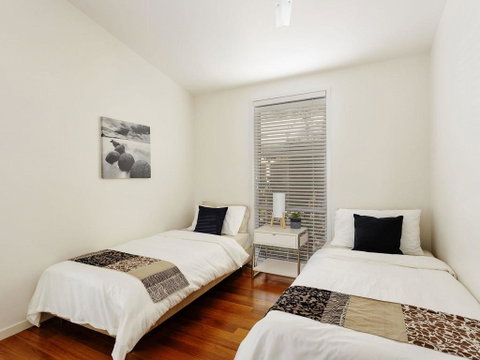 Mobys 29 - Accommodation Tasmania 2