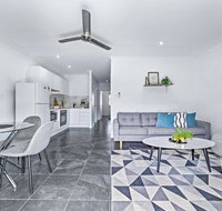 Modern Beach Front Apartment - Accommodation Tasmania