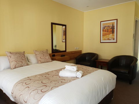 Moon River Motor Inn - Accommodation Tasmania 2