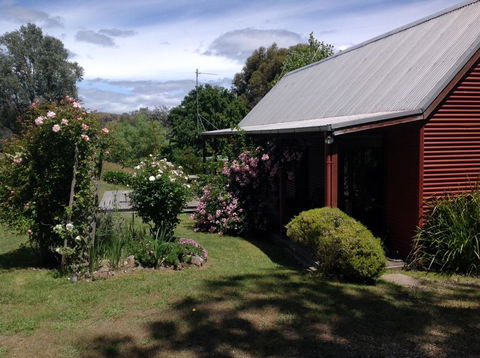 Moore House - Accommodation Tasmania 0