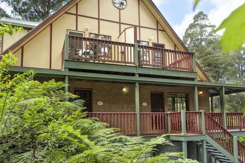 Mountain Lodge - Accommodation Tasmania 0