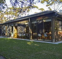 Myer House - Accommodation Tasmania