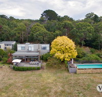 Myers Road Retreat Plus Guest House - Accommodation Tasmania