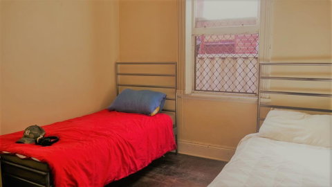 MyOZexp Palmerston Lodge - Accommodation Tasmania 1
