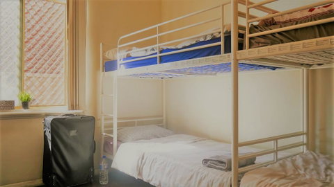 MyOZexp Palmerston Lodge - Accommodation Tasmania 3