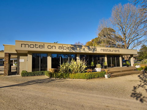 Myrtleford Motel On Alpine - Accommodation Tasmania 3