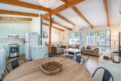 Mystery Bay Retreat - Accommodation Tasmania 2