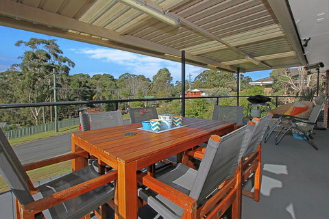 NARRAWALLEE RETREAT - Accommodation Tasmania 0