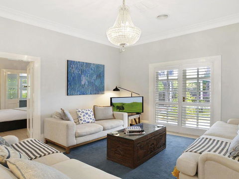 Nattai Lodge - House & Cottage In Beautiful Garden - Accommodation Tasmania 3