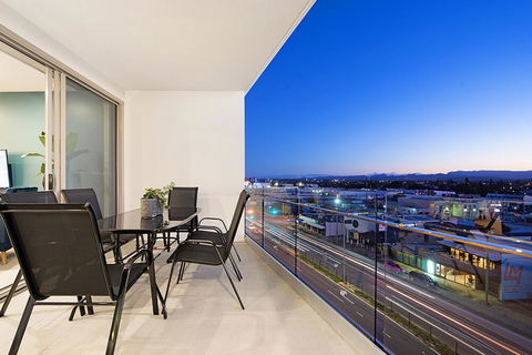 NEO Apartments Mermaid Beach - Accommodation Tasmania 2