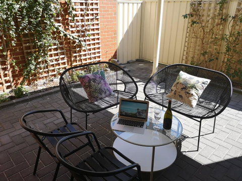 Holiday Home Near Perth City / Airport / Stadium / Casino - Accommodation Tasmania 7