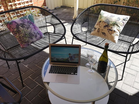 Holiday Home Near Perth City / Airport / Stadium / Casino - Accommodation Tasmania 8