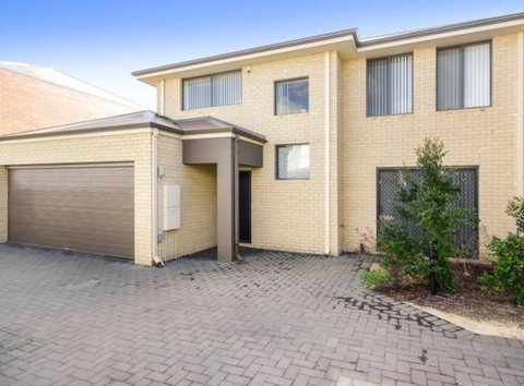 Holiday Home Near Perth City / Airport / Stadium / Casino - Accommodation Tasmania 1