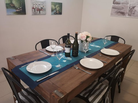 Holiday Home Near Perth City / Airport / Stadium / Casino - Accommodation Tasmania 0