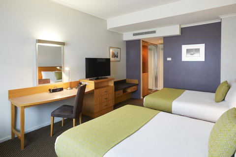 Novotel Perth Langley - Accommodation Tasmania 4