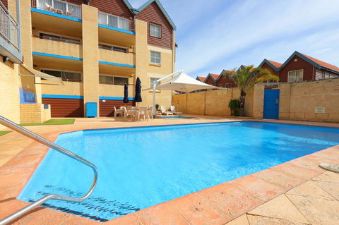 Hillarys Marina Apartment - Accommodation Tasmania 30