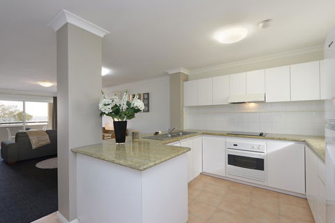 Hillarys Marina Apartment - Accommodation Tasmania 16
