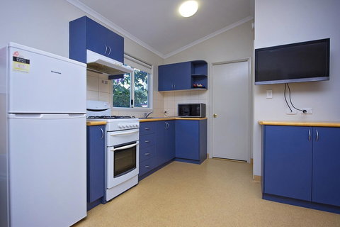 Discovery Parks - Woodman Point - Accommodation Tasmania 11