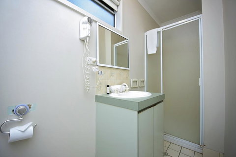 Discovery Parks - Woodman Point - Accommodation Tasmania 6