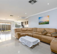 Rainbow Dream House - Accommodation Tasmania