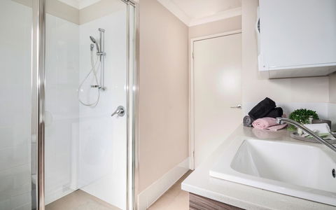Airport Apartments By Vetroblu - Accommodation Tasmania 9