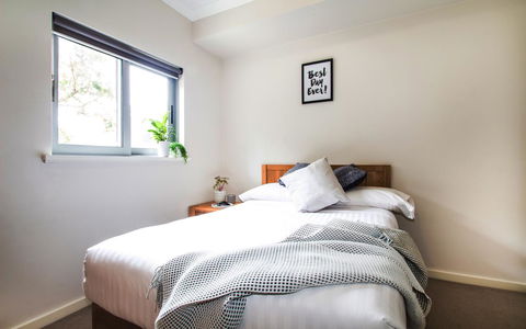 Airport Apartments By Vetroblu - Accommodation Tasmania 2