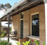 Hotham Ridge Winery and Cottages - Accommodation Tasmania