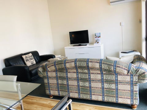 Seashore Memories - Sleeps 3 - Accommodation Tasmania 4