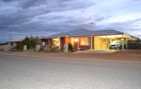 Beach Place @ Leeman - Accommodation Tasmania 0